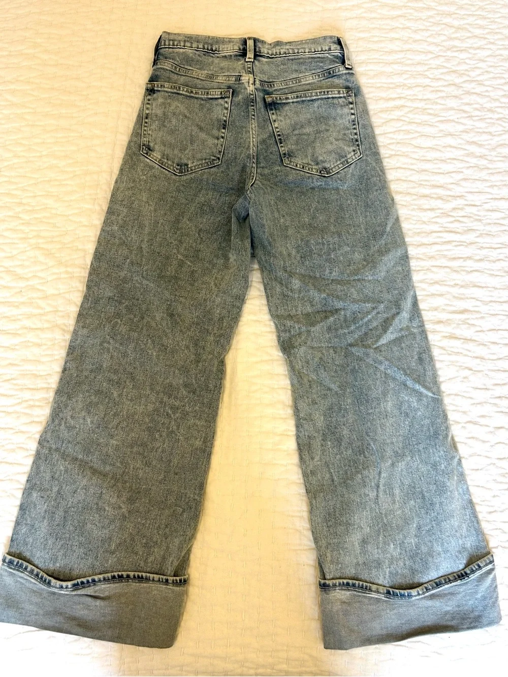 GAP | High Rise Stride Cuffed Wide-Leg Jeans | 27